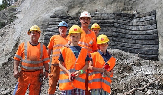  Die Equipe des Tunnelanschlags 