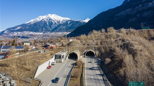  Le tunnel de Gamsen 