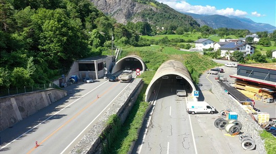  Le tunnel de Gamsen 